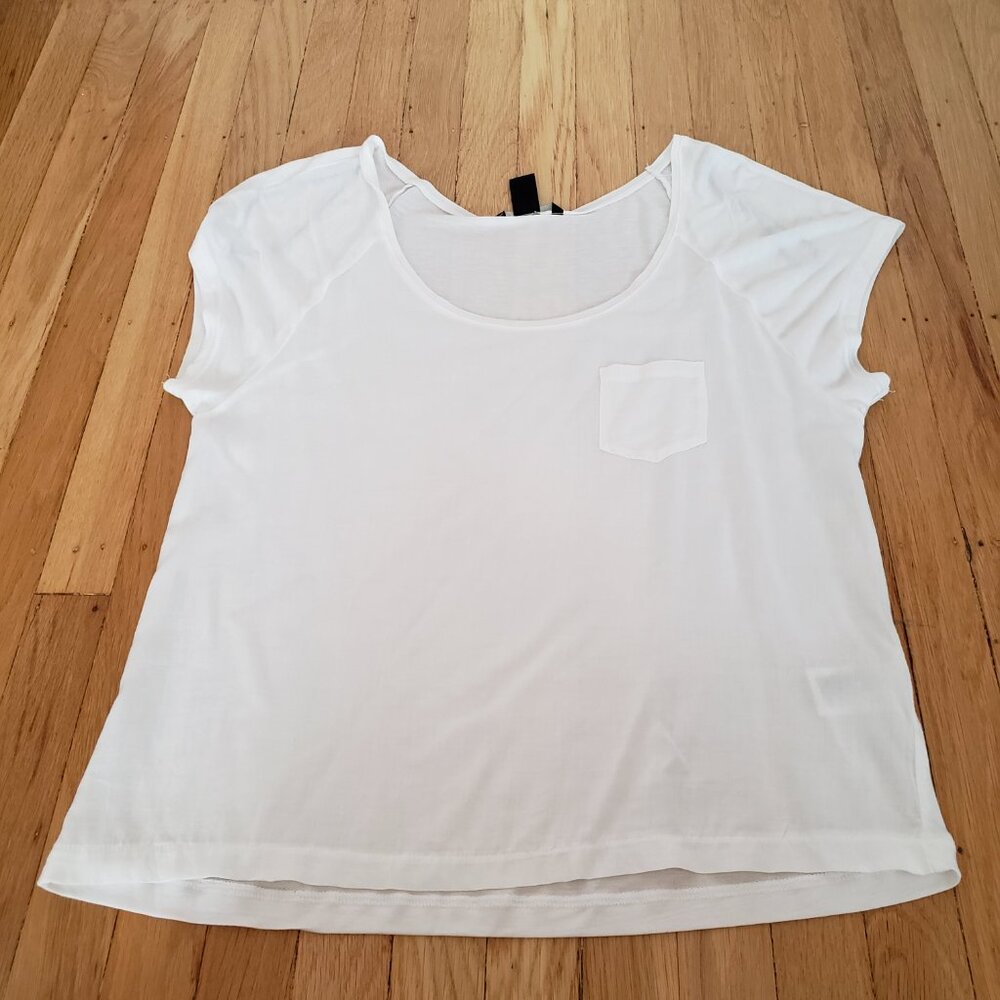 H&M White Short Sleeve Pocket Tee T-Shirt Size M
